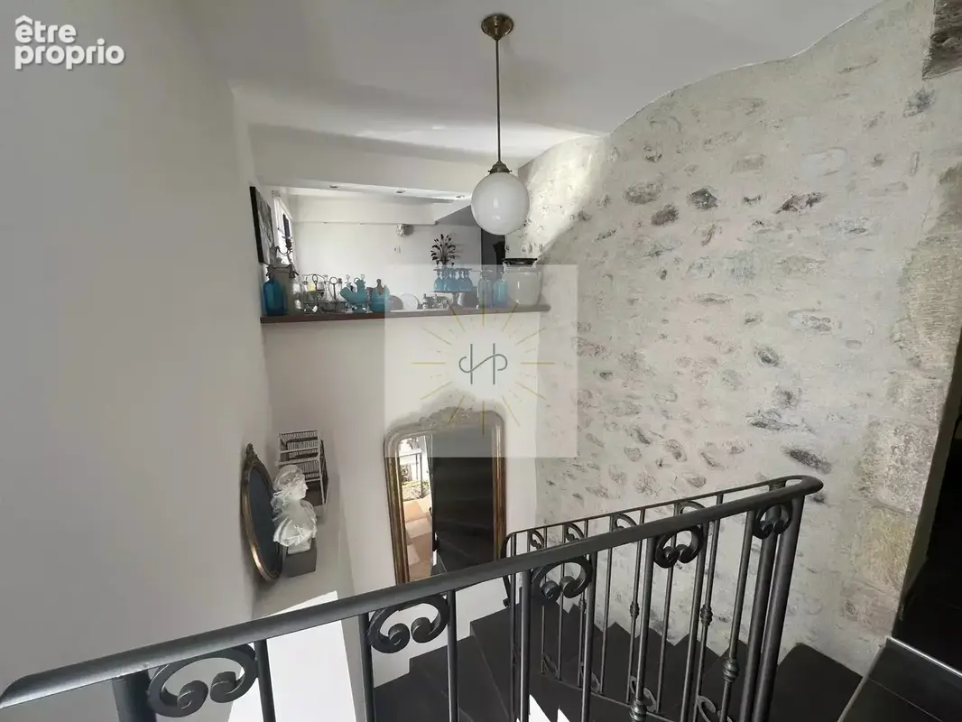 Maison 5 pièces 145 m² à vendre à Alba-La-Romaine (07400) - photo 3