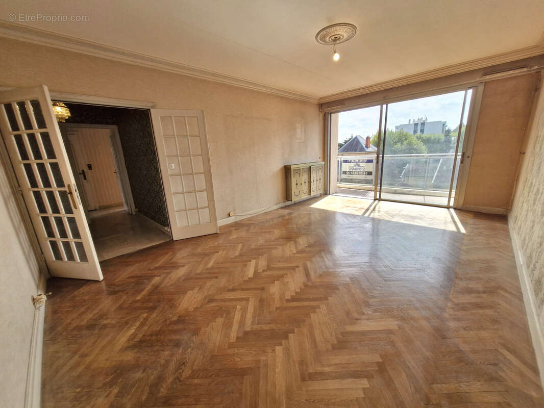 Appartement à BRON