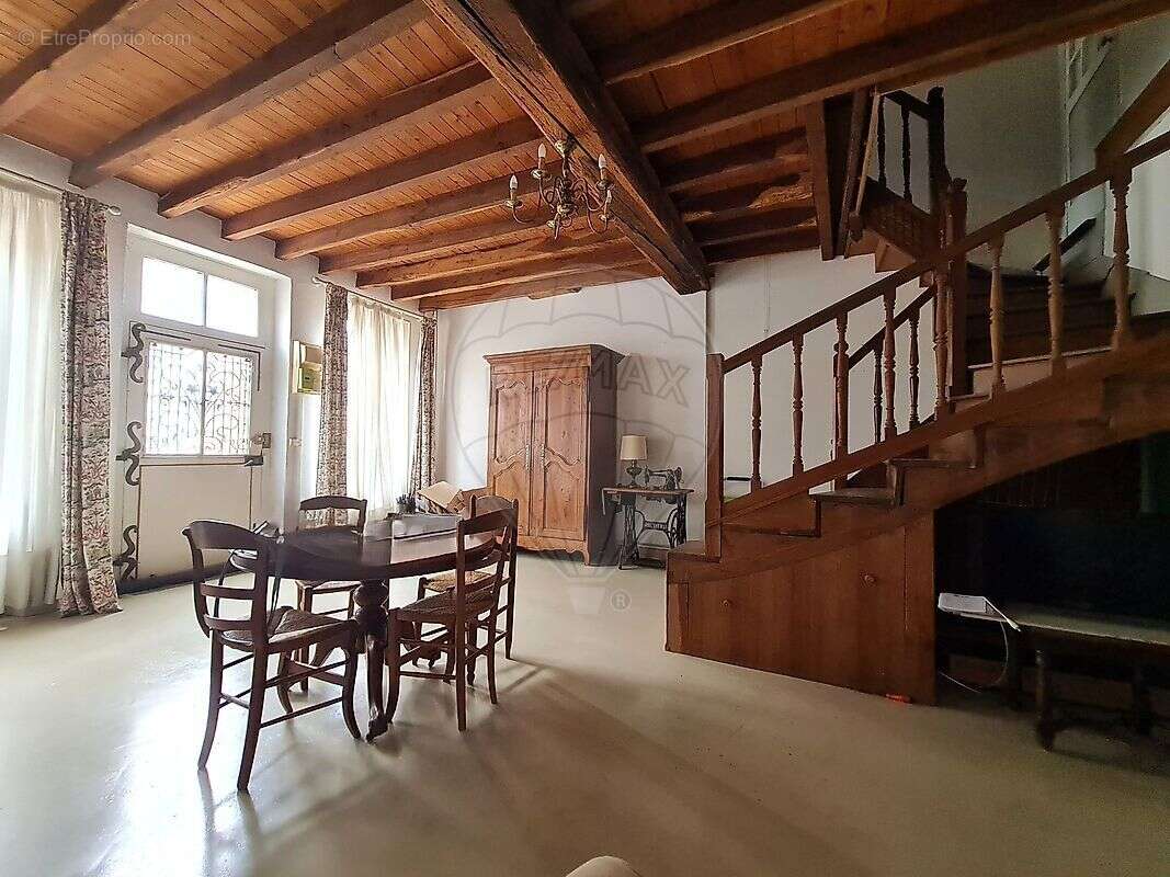 Maison à PREMERY