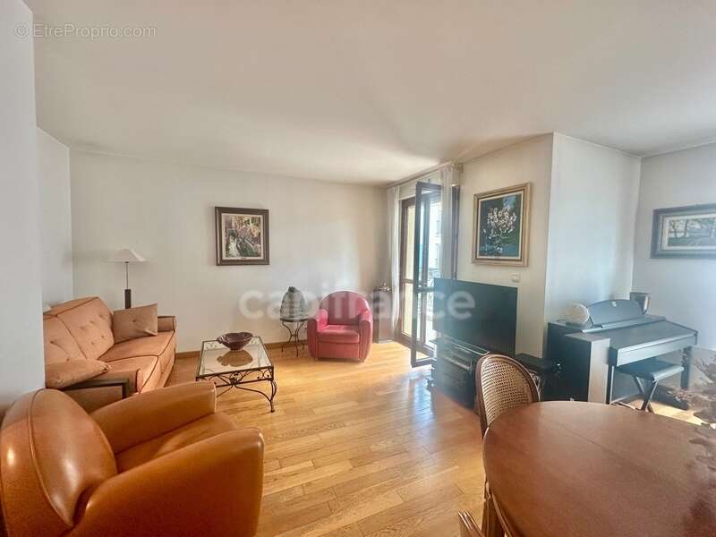 Appartement à MAISONS-LAFFITTE