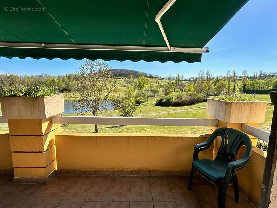 Appartement à CASTELNAUD-DE-GRATECAMBE