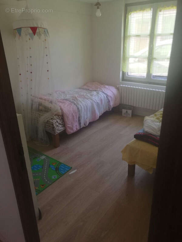 Maison à LA BAZOCHE-GOUET