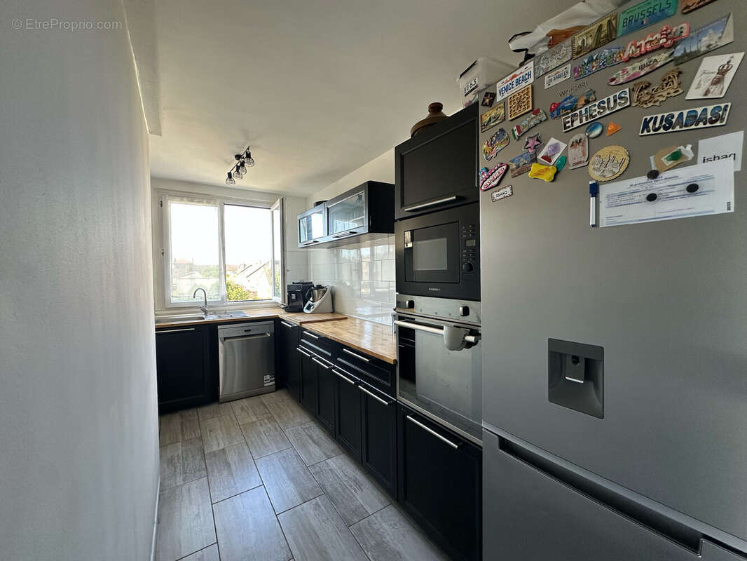 Appartement 90 m² à Carrieres-Sous-Poissy  - photo 6
