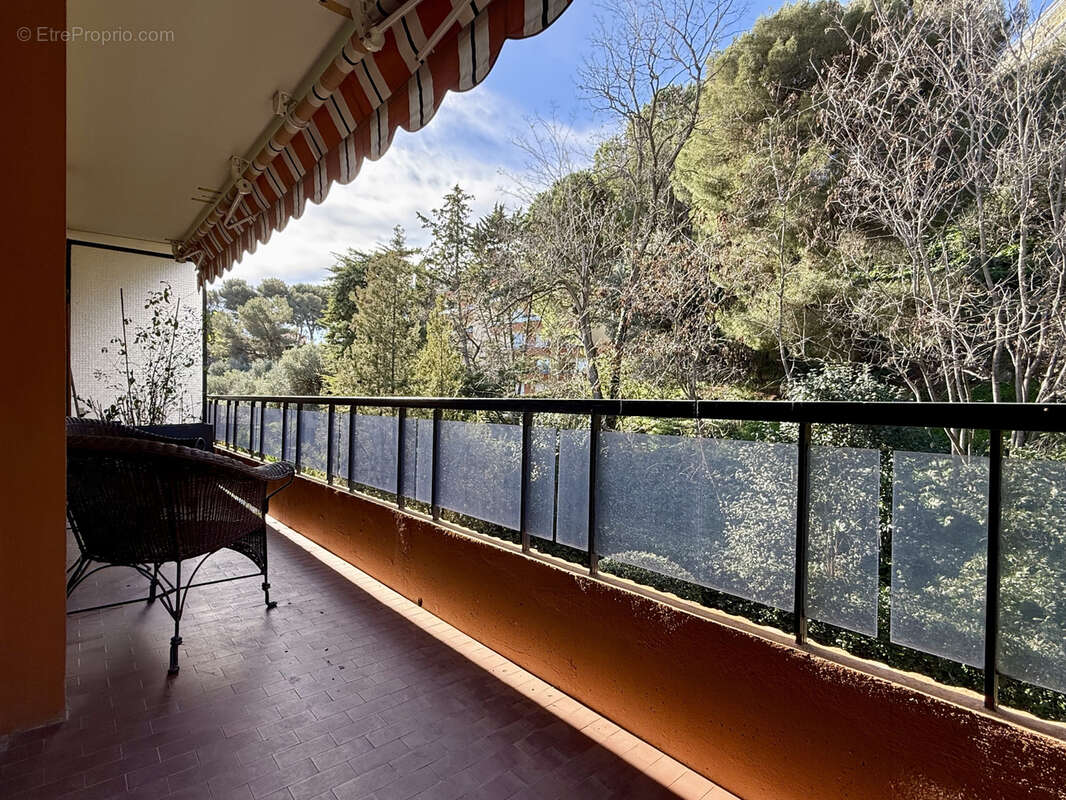 Appartement à ROQUEBRUNE-CAP-MARTIN