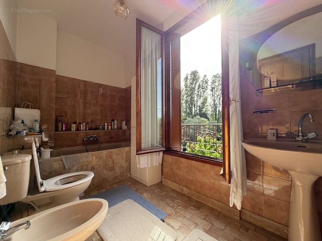 Maison 132 m² à Champigny-Sur-Marne  - photo 7
