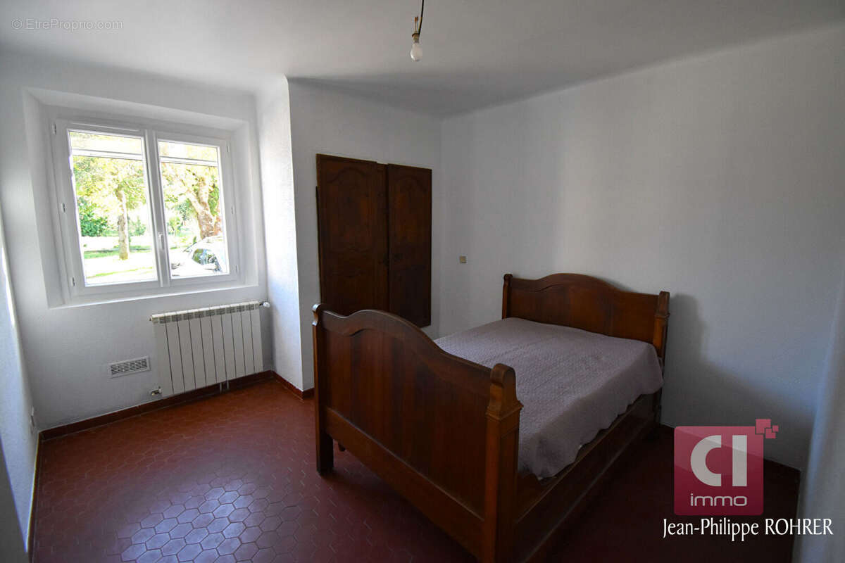 Maison à BESSE-SUR-ISSOLE