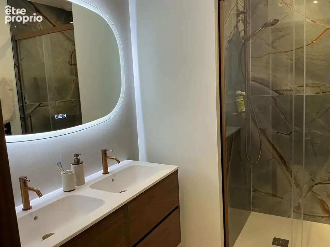 Appartement T3 haut de gamme : Élégance et raffinement au coeur de Dax - photo 8