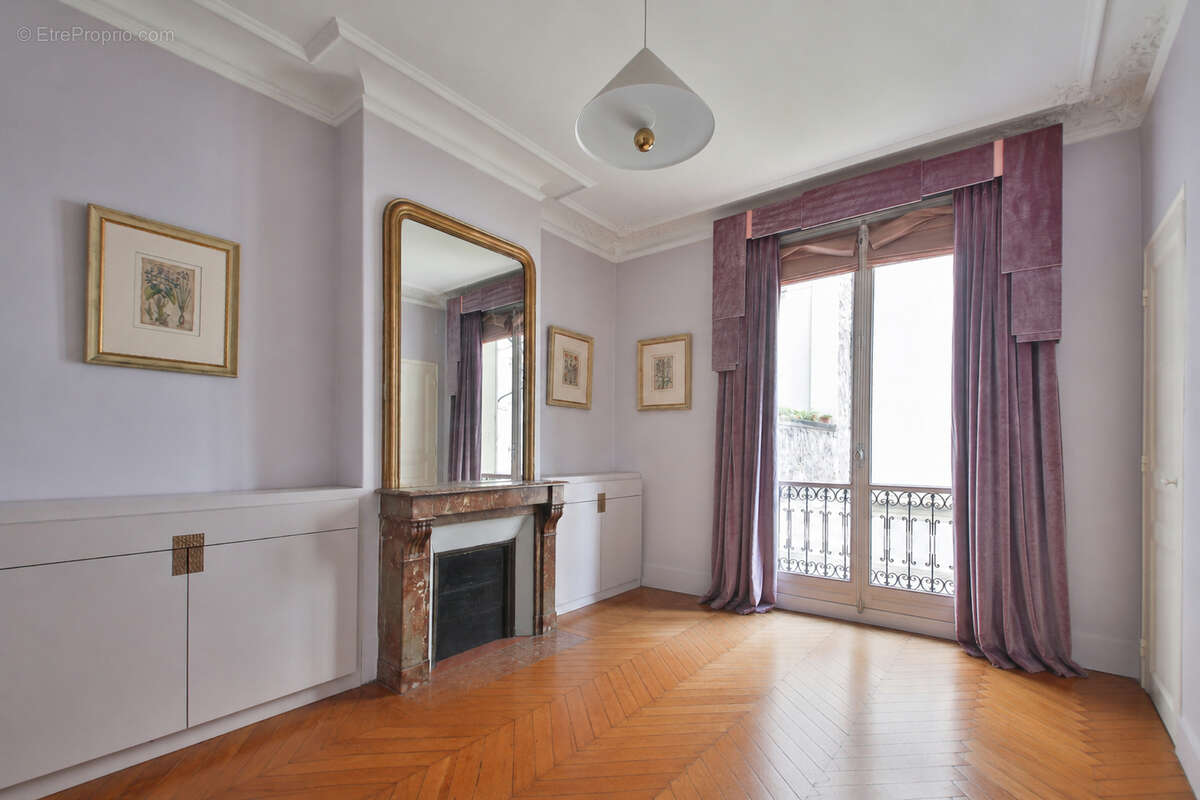 Appartement à PARIS-5E
