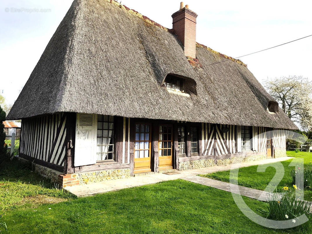 Maison à FOLLEVILLE