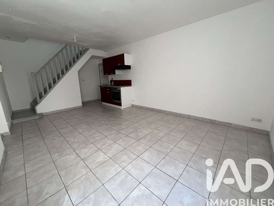 Photo 7 - Appartement à BAGNOLS-SUR-CEZE