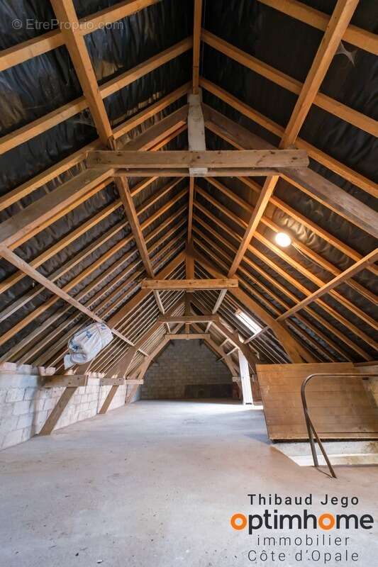 Maison à BEUVREQUEN