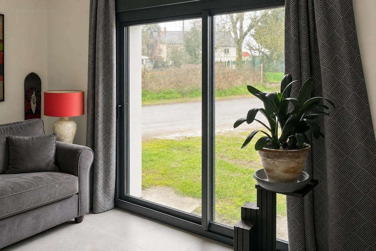 Chaleureuse maison en pierres à Saint-Séglin - photo 2