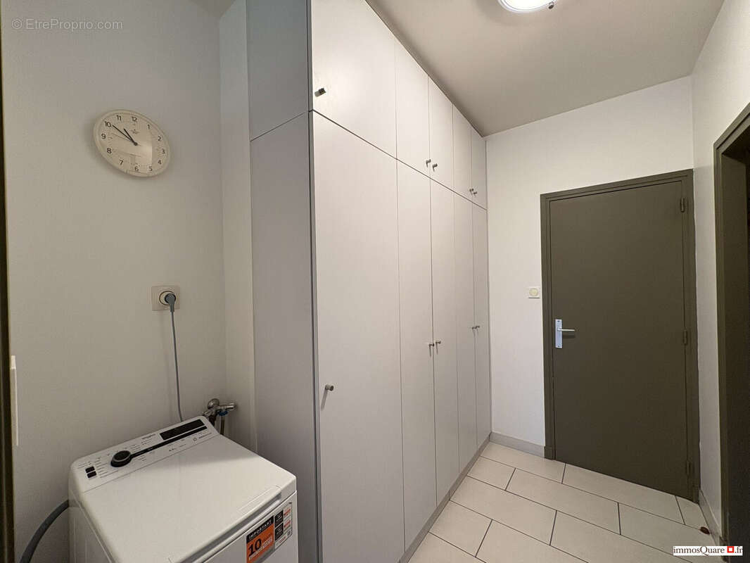 Appartement à MEYLAN