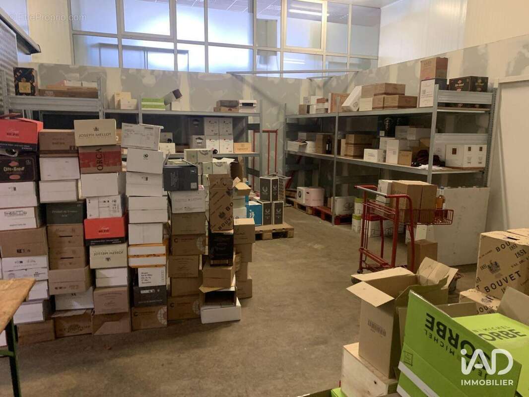 Photo 4 - Commerce à LE MANS