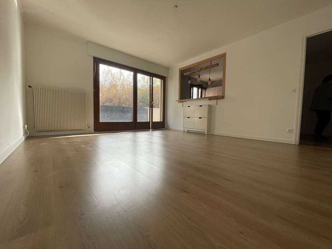 Photo 3 - Appartement à MEYTHET