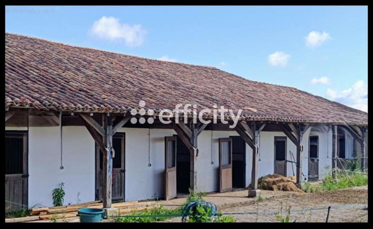 Maison à PORT-D'ENVAUX