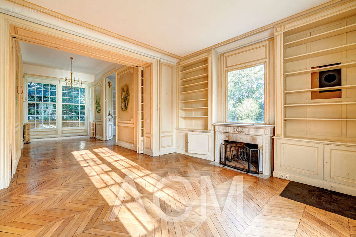 Maison à MAISONS-LAFFITTE