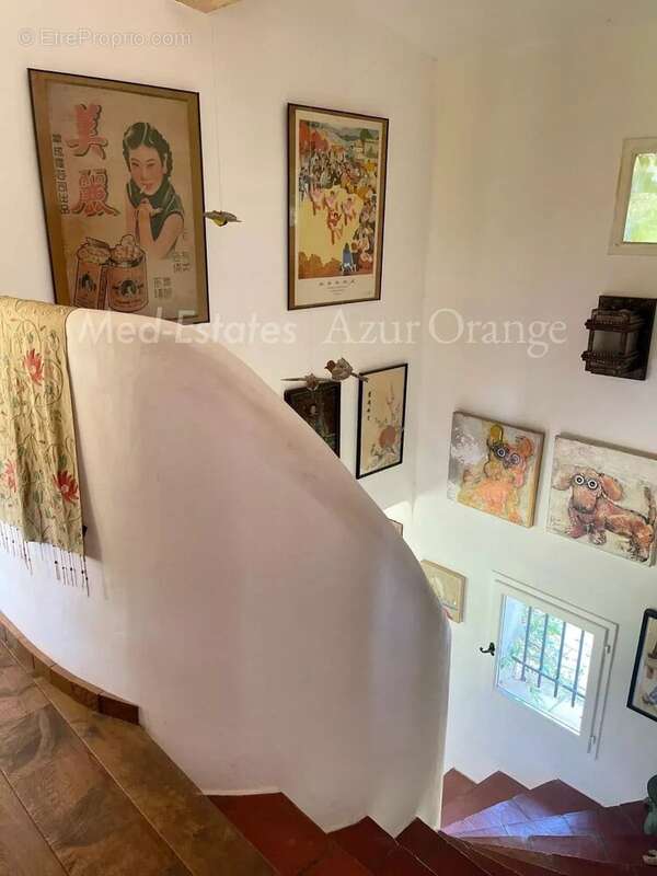 Maison à LA GARDE-FREINET