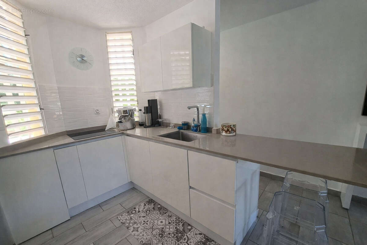 Appartement à LE GOSIER