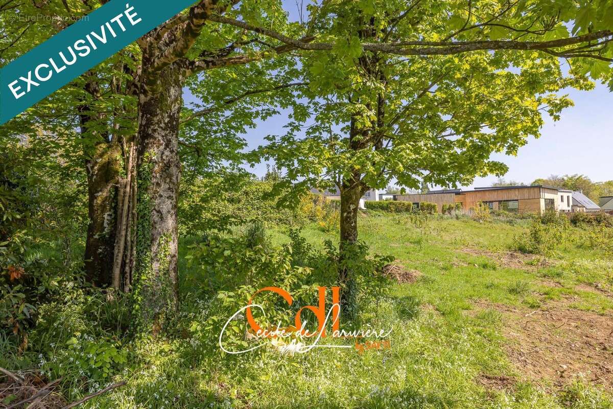 Photo 5 - Terrain à LANDIVISIAU