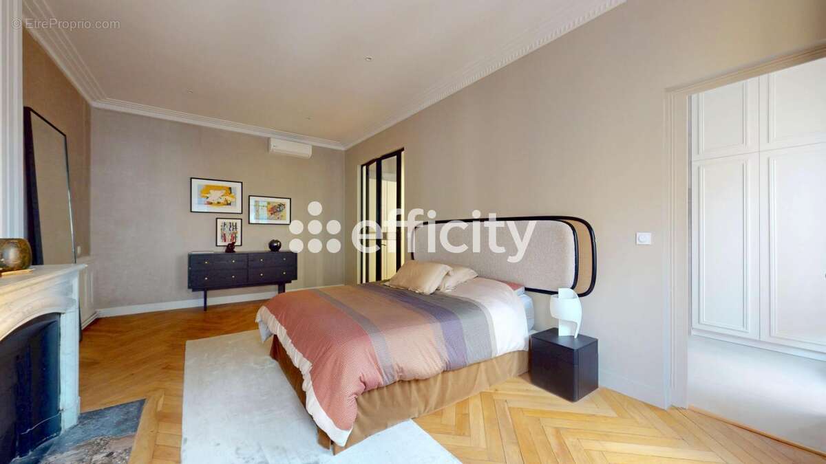 Appartement à LYON-6E