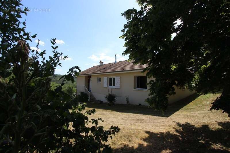 Maison à vendre 5 pièces de 106 m² à SAINTE MARIE SUR OUCHE (21), terrain de 2213 m² arboré - photo 22