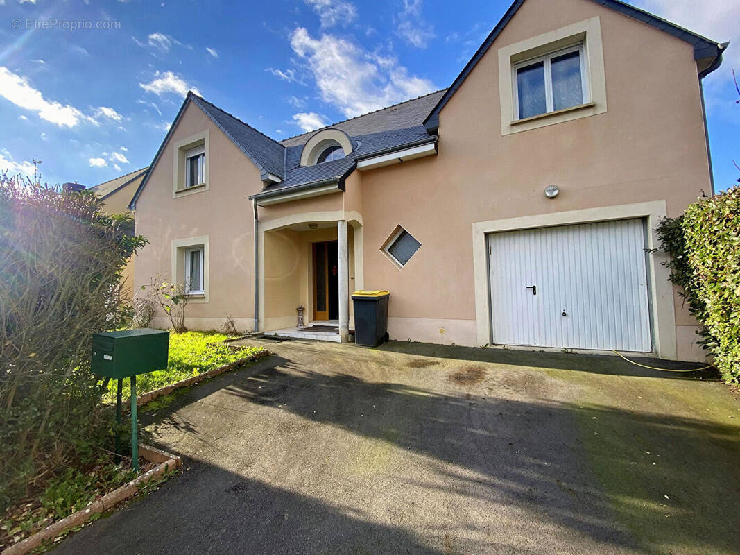 Maison à SAINT-BERTHEVIN