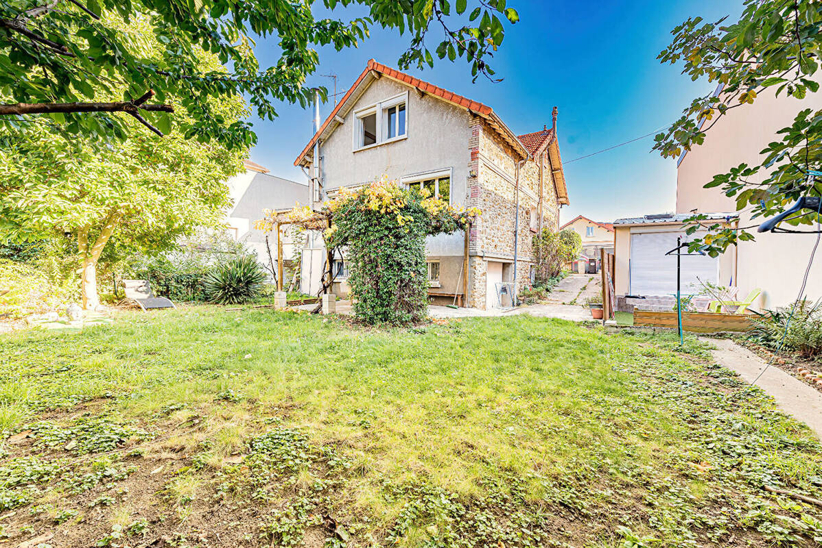 Maison à CHOISY-LE-ROI