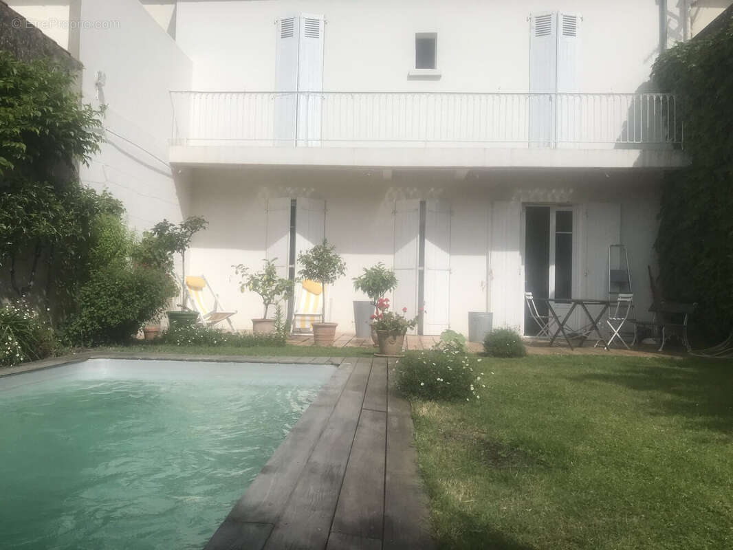 Maison à LA ROCHELLE