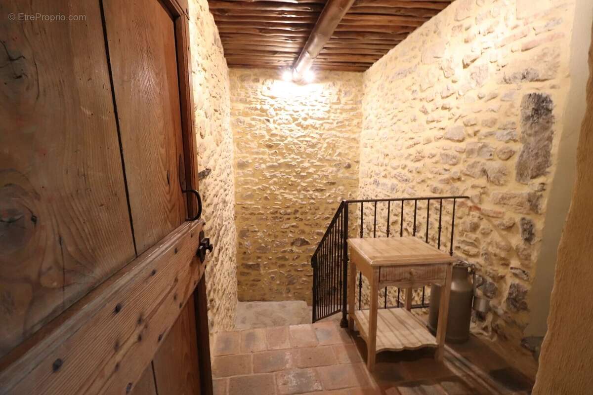 Maison à SAINT-MARTIN-DE-VALGALGUES