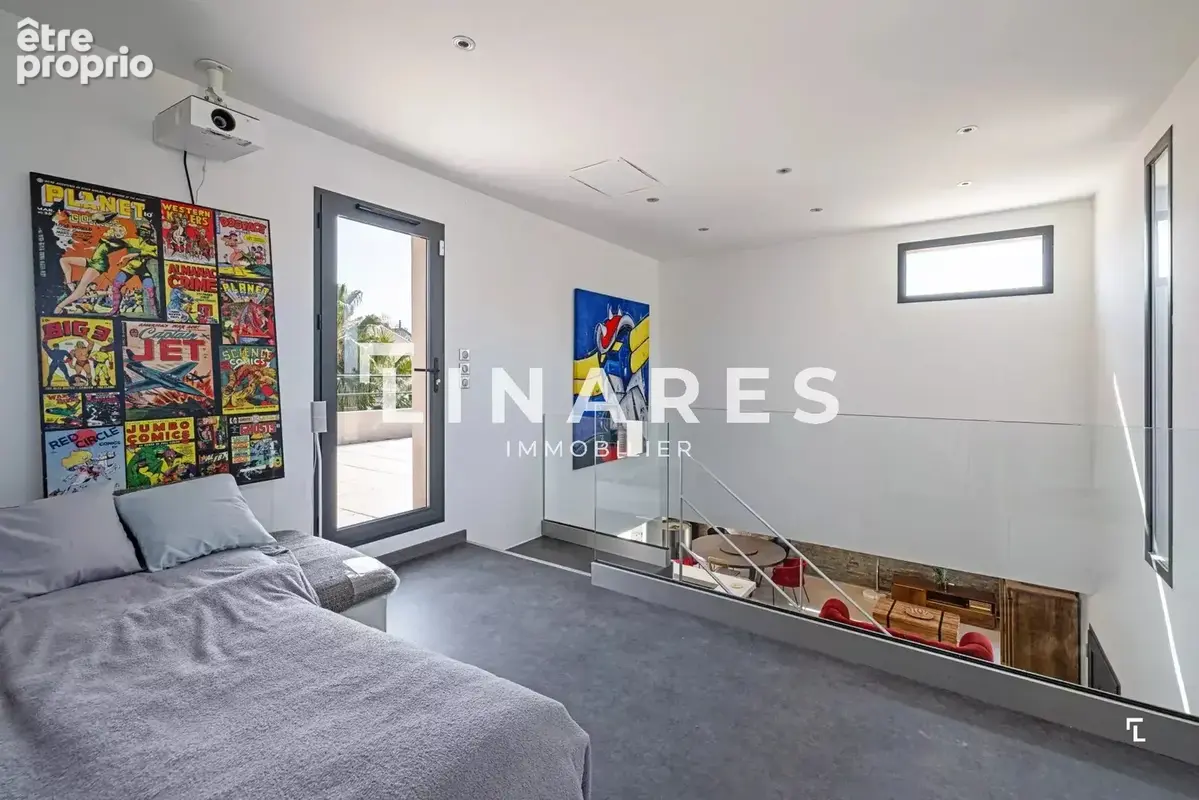 CALIFORNIA FAMILY - Villa T5 de 164m²  - Terrain de 820m² - Jardin/Piscine - Terrasse - Double garage - Atelier - 13190 Allauch - photo 7