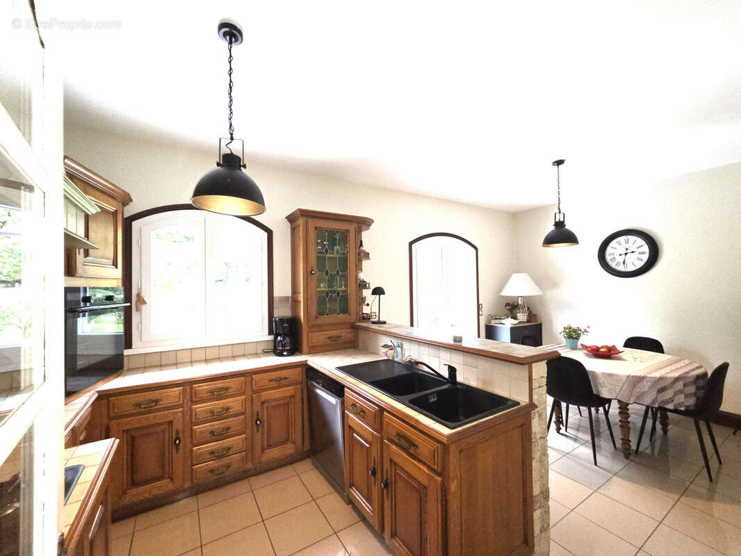 Maison à LA COURONNE