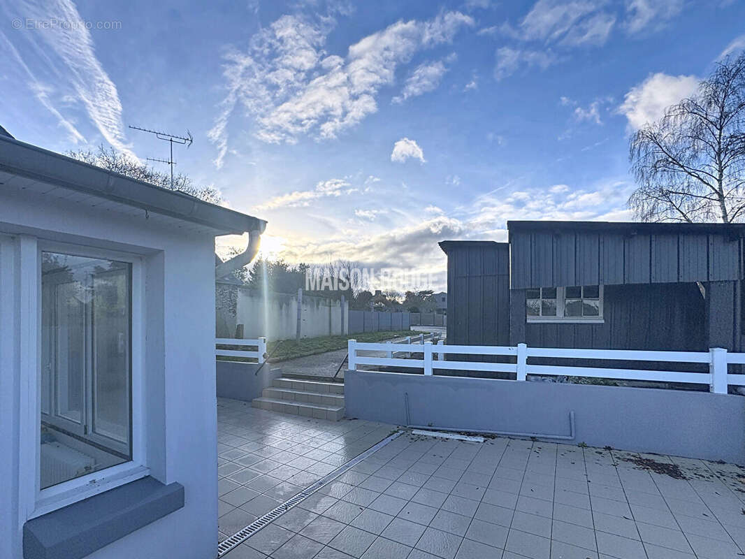 ETABLES SUR MER Maison de bourg au calme - proche mer - Dépendances - Investissement - Potentiel intéressant vie de plain-pied - photo 6