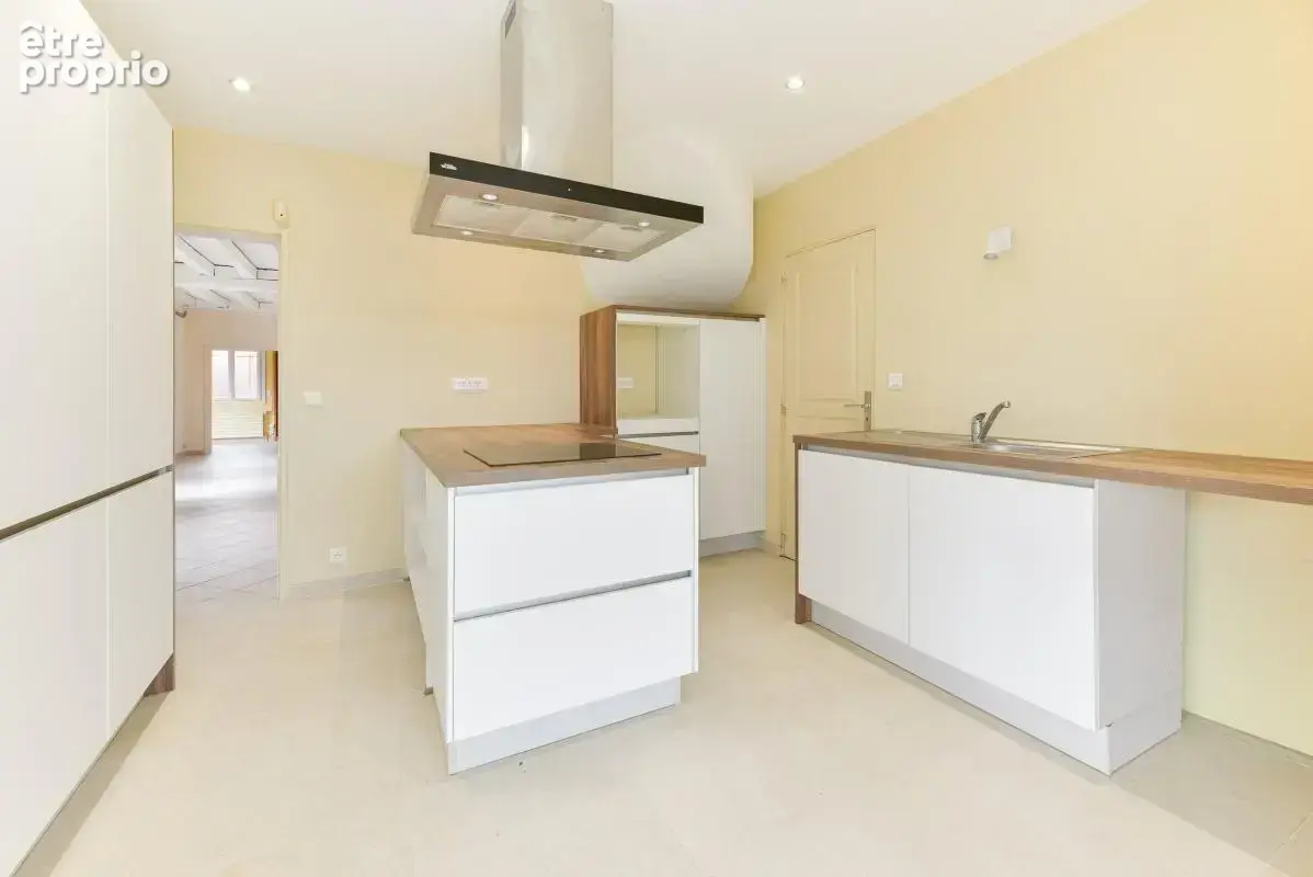 Maison 6 pièces 198m2 - photo 8