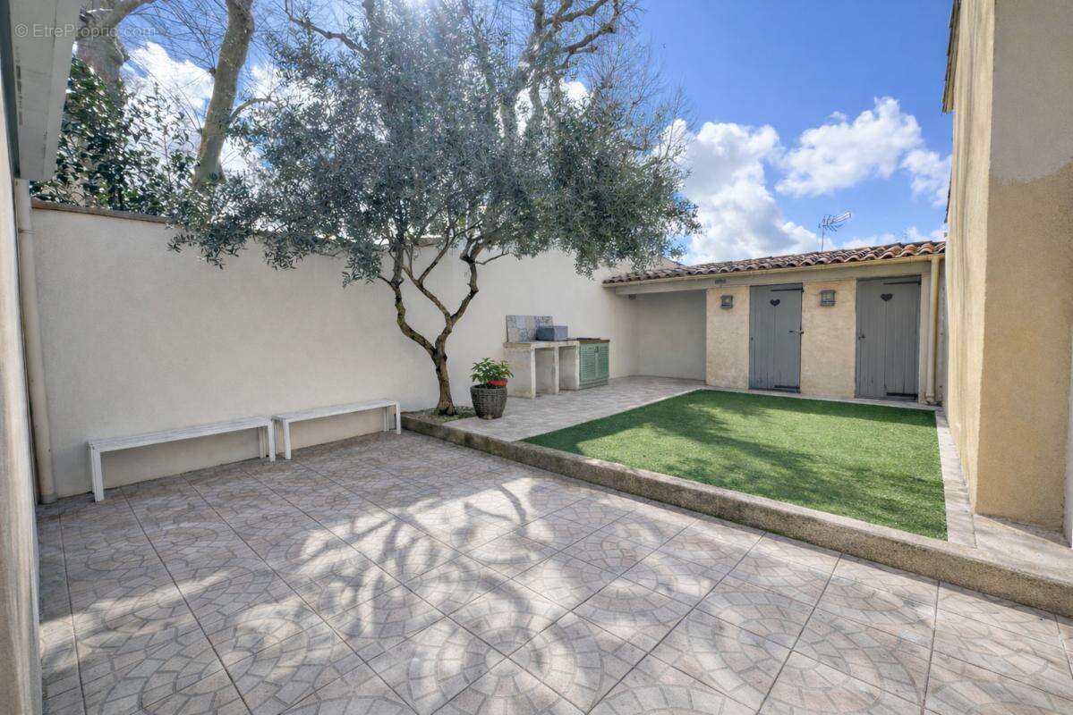 Maison à MARSEILLE-11E