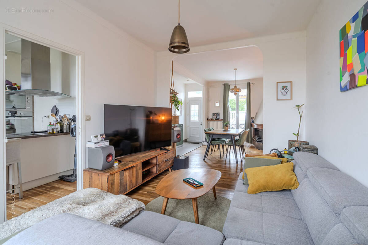 Maison à VILLIERS-SUR-MARNE