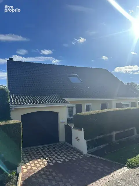 Maison individuelle avec sous-sol complet, terrasse plein sud   Elbeuf, quartier Le Buquet - photo 1