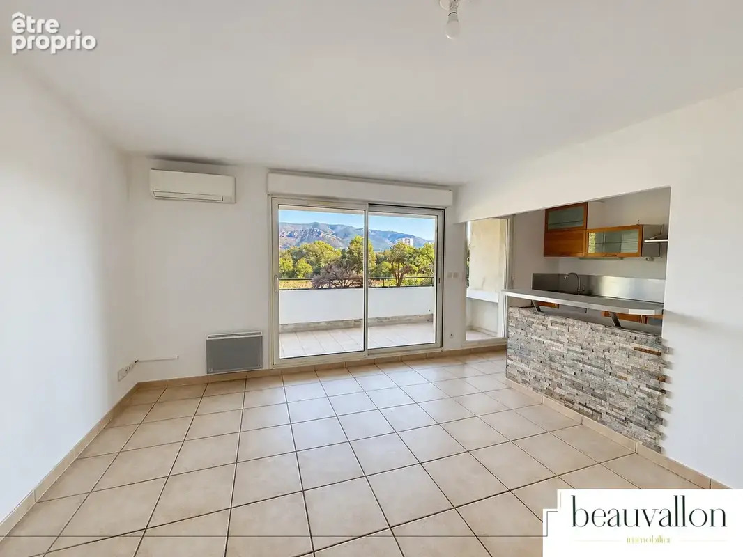 Vente T4 90m2 + terrasse 10m2 + garages Marseille Les Caillols - photo 3