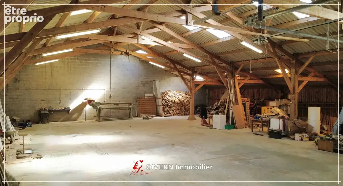 Appartement 400 m² à Saint-Caradec-Tregomel  - photo 2