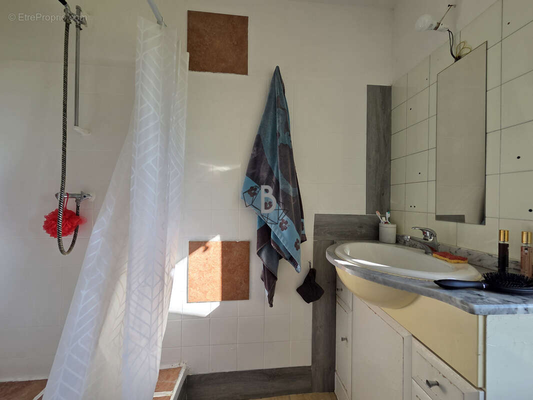Corps de ferme T5 -100m2 - Pampelonne - photo 9