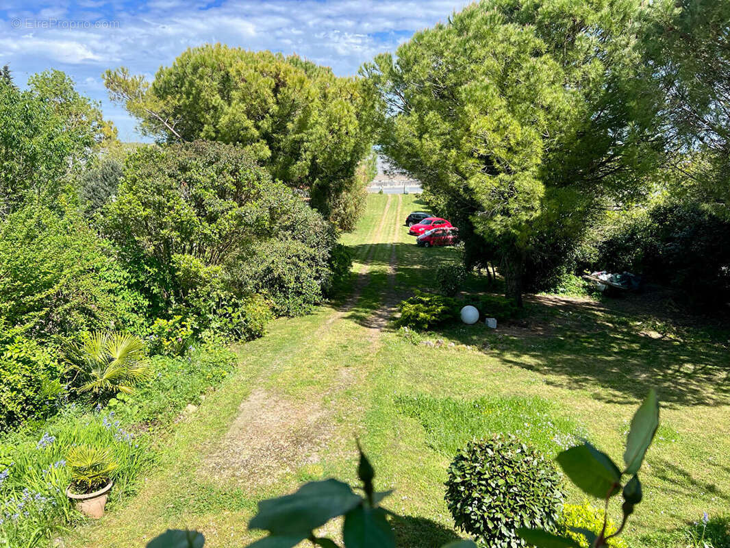 Maison à PORT-DES-BARQUES