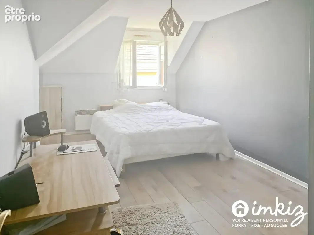 Émerainville Gare (7 min) – Duplex "Esprit Maison" - photo 7