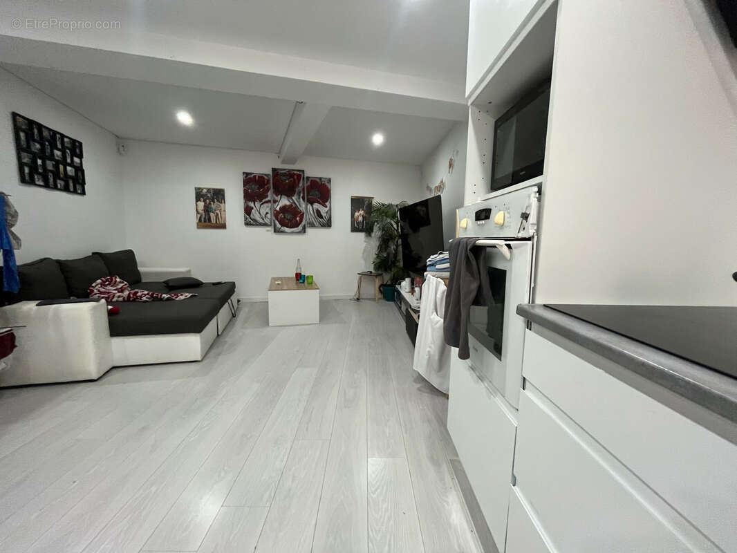 Maison à LA VALETTE-DU-VAR