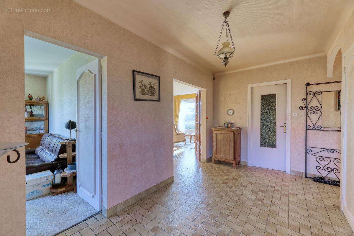 Maison à MOUCHAMPS