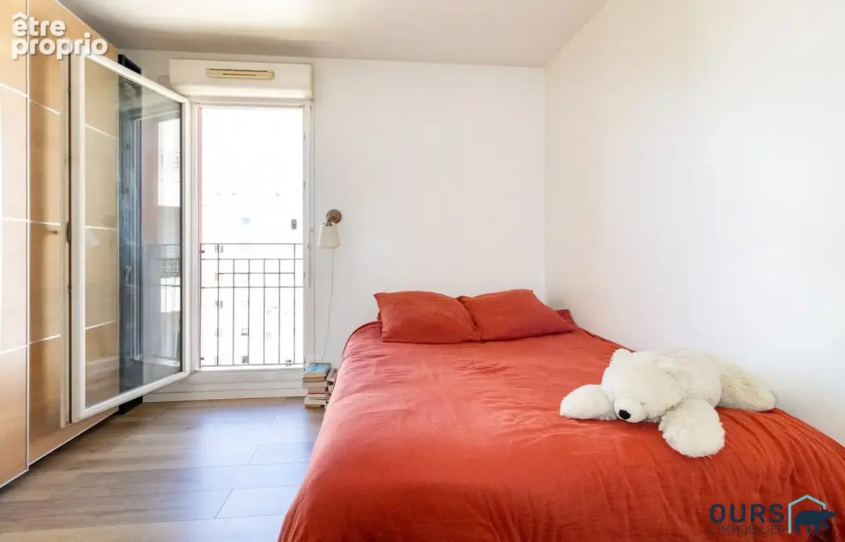 Appartement 2 pièces 47 m² à vendre à Saint-Denis (93200) - photo 9