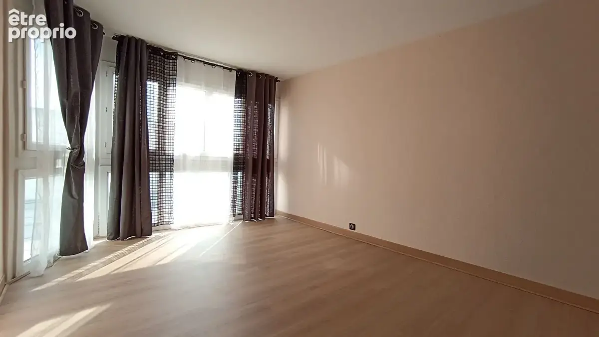 Appartement renove ascenseur et 3 chambres - photo 3