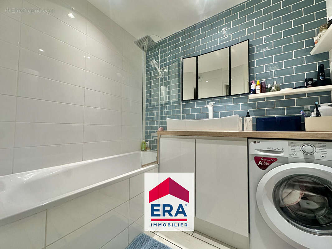 Appartement à SARTROUVILLE
