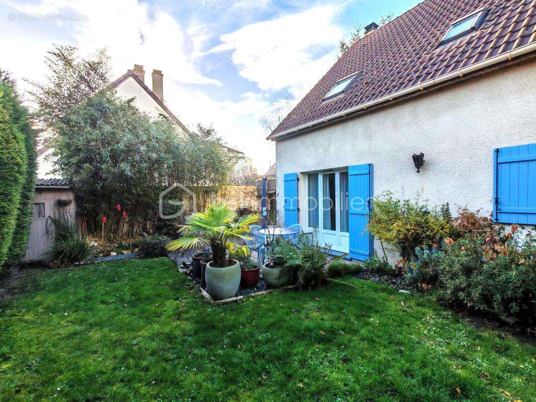 Maison à VILLIERS-SUR-MARNE