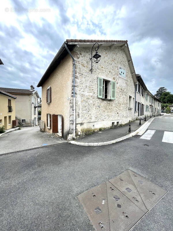 Maison à CLAIX