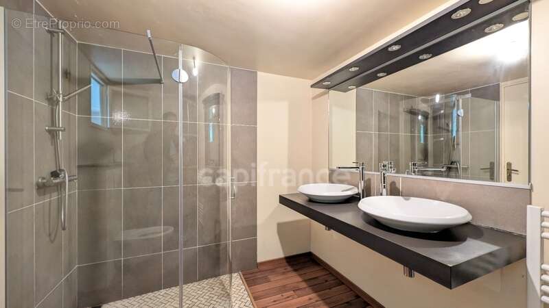 Grands Gîtes avec Maison d'Habitation  - ROSNOEN (29) - photo 26